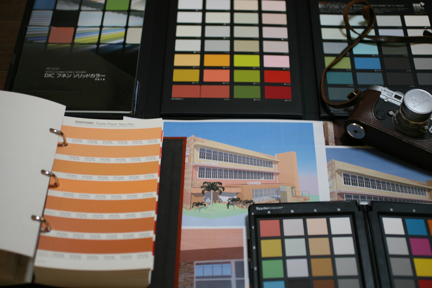 カラーコンサルタントのイルドクルールの実際のカラーコンサルテーションの様子の画像